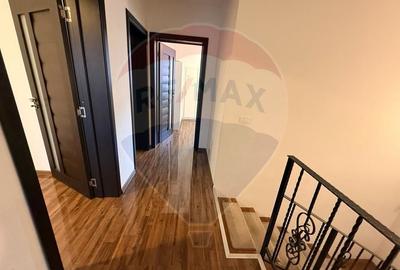 Casă cu 4 camere cu Teren 290 Mp în Sânpetru - 16