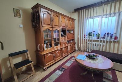 Apartament | 4 camere  | 94 mp | etaj intermediar | zona Farmec - 7