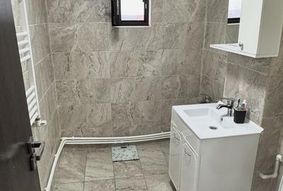 Apartament cu 4 camere decomandat în 1 Mai - 5