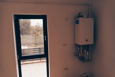 Duplex cu 4 camere cu Canalizare în Central - 11