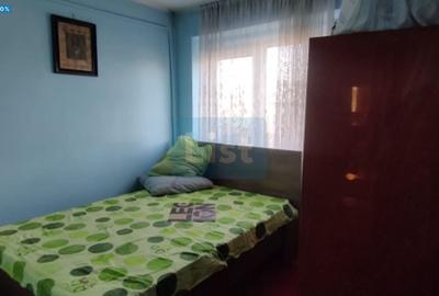 Apartament cu 3 camere decomandat în Siderurgiștilor