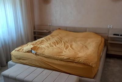 Apartament cu 3 camere decomandat în Prelungirea Ghencea - 3
