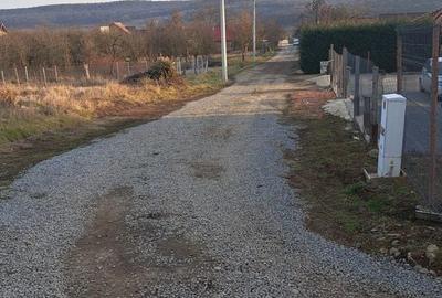 Teren de 900 mp, în Livezeni - 6
