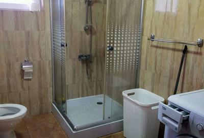 Apartament cu 3 camere decomandat în Central - 2