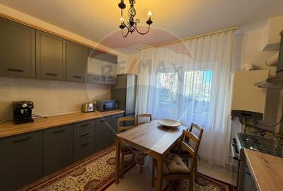 Apartament cu 2 camere decomandat, mobilat în 13 Septembrie - 7
