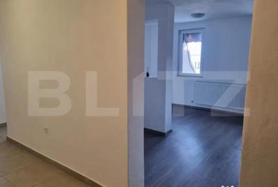 Apartament cu 3 camere semidecomandat în Central - 11