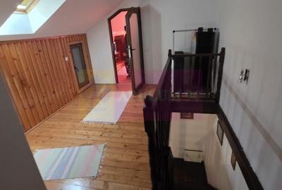 Duplex cu 4 camere cu Canalizare în Central - 31