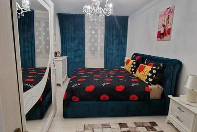 Apartament cu 3 camere semidecomandat în Central - 2