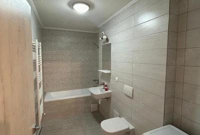 Garsonieră decomandată în Central - 7