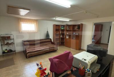 Casă cu 7 camere cu Teren 266 Mp în Central - 2