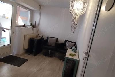 Spațiu comercial, de 28 mp, în Central - 3