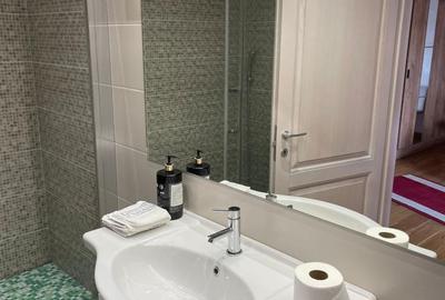 Casă cu 5 camere cu Teren 1088 Mp în Central - 7