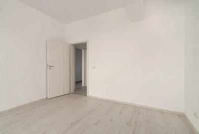 Apartament cu 3 camere decomandat în Titan - 1