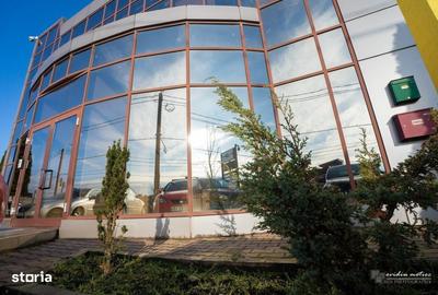 Spațiu comercial, de 1,340 mp, în Central - 7