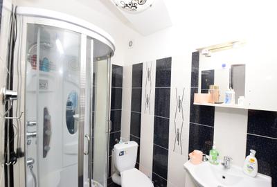 Garsonieră semidecomandată, mobilată în 1 Decembrie 1918 - 13