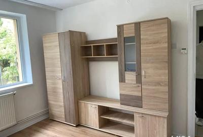 Chirie Petuniei 3 Chirie Petuniei 3 - 1