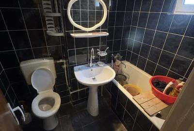 Apartament cu 3 camere decomandat în Micro 39 - 2