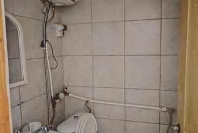 Garsonieră nedecomandată în Central - 1