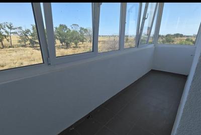Inchiriez apartament 3 cam tip duplex cu vedere la mare si Lqc Nord - 4