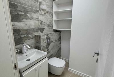 Spațiu comercial, de 45 mp, în Central - 3