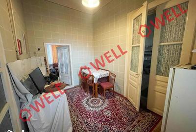 Apartament cu 4 camere în Central - 1