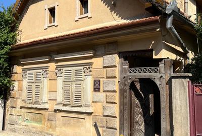 Casa istorica de vanzare in Scheii Brasovului - 4