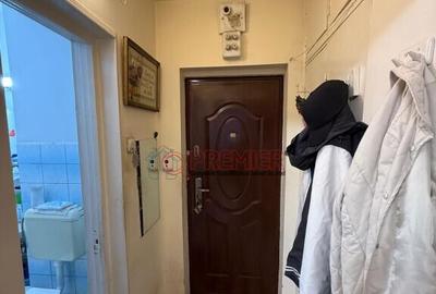 Aparatorii Patriei - Turnu Magurele garsoniera - 1