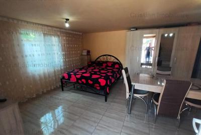 CASA NOUA 2 corpuri Teren 300 mp, zona Chercea - 7