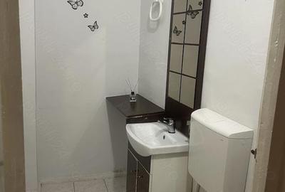 Apartament cu 4 camere decomandat în Galata - 4