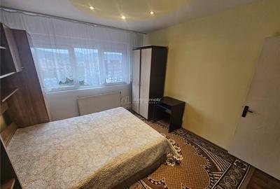 Apartament cu 2 camere semidecomandat în Micro II - 4