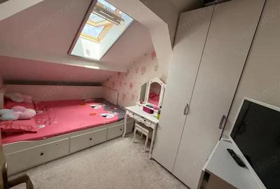 Apartament cu 4 camere decomandat, mobilat în Sărari - 15