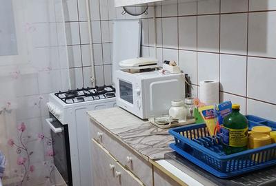 Apartament cu 3 camere decomandat, mobilat în Rahova - 8