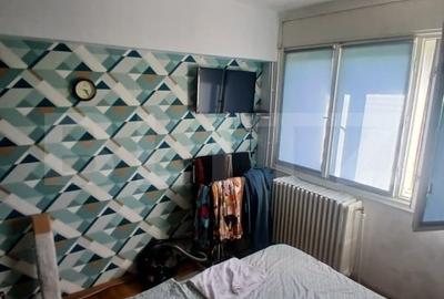 Aprtament de vanzare, cu 3 camere, zona Podul Ros - 8