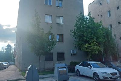Apartament de vanzare - 2