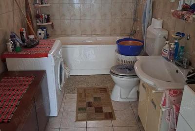 Casă cu 3 camere cu Teren 600 Mp în Vladimirescu