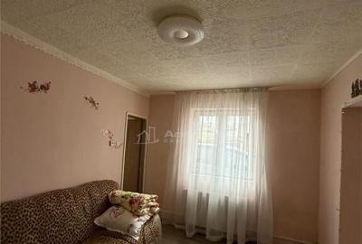 Apartament cu 2 camere semidecomandat în Iris