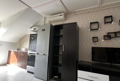 Apartament cu 2 camere semidecomandat, mobilat în Central - 4