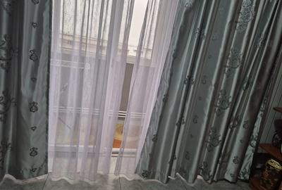 Inchiriez apartament 3 camere - 6