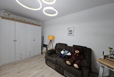 Apartament cu 2 camere decomandat în Tineretului - 9