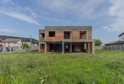 Comision 0% - Casa la rosu cu teren de 1000mp - Harman - 8