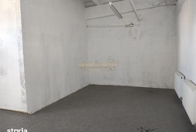Spațiu comercial, de 843 mp, în Bartolomeu - 11