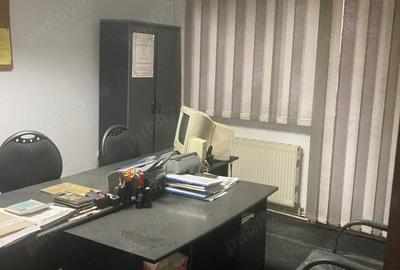 Apartament cu 3 camere semidecomandat în Central - 3