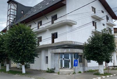 Apartament 48 mp cu 2 camere Busteni comision 0 - 1