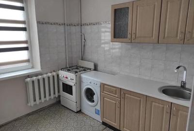 Garsonieră decomandată în Brâncoveanu