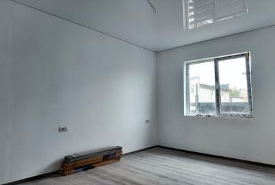 Vindem casa in Navodari zona de vile - 1