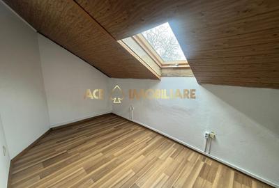 Casă individuală cu 9 camere cu Canalizare în Vitan - 15