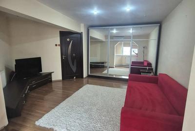 Vand apartament cu 2 camere situat central - 3