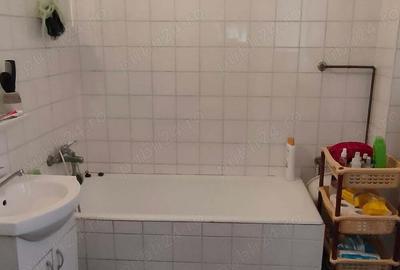 Casă cu 3 camere în Mehala