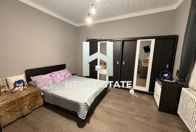 Casa 3 camere teren 671mp Complexul Studentesc - 1