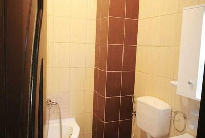Garsonieră decomandată în Roșu - 4